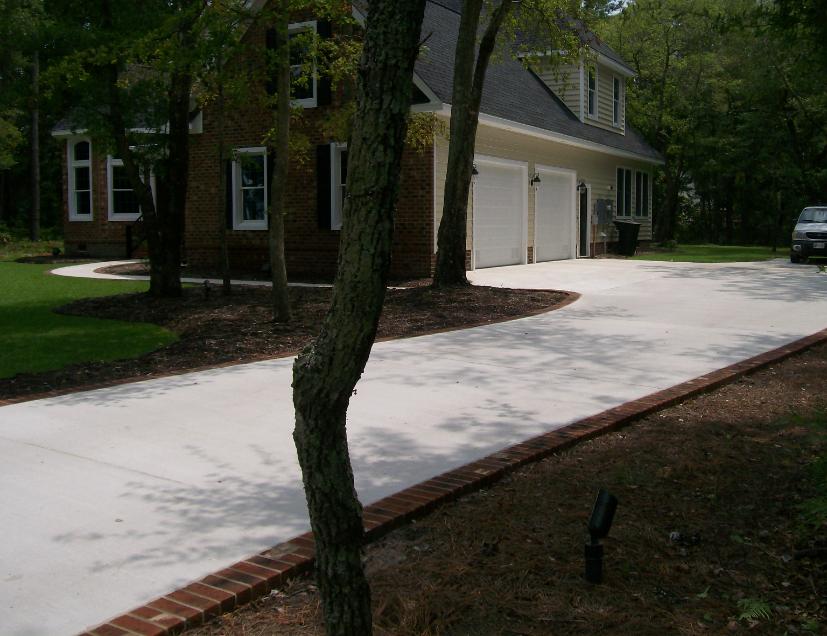 concrete broom finish driveway
